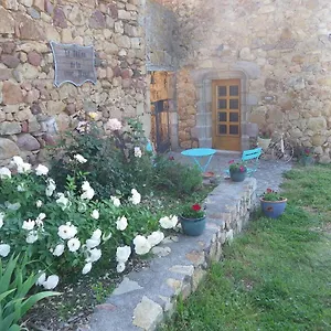 Couette-café Le Donjon De La Reine Margot, Beaumont (Haute-Loire)